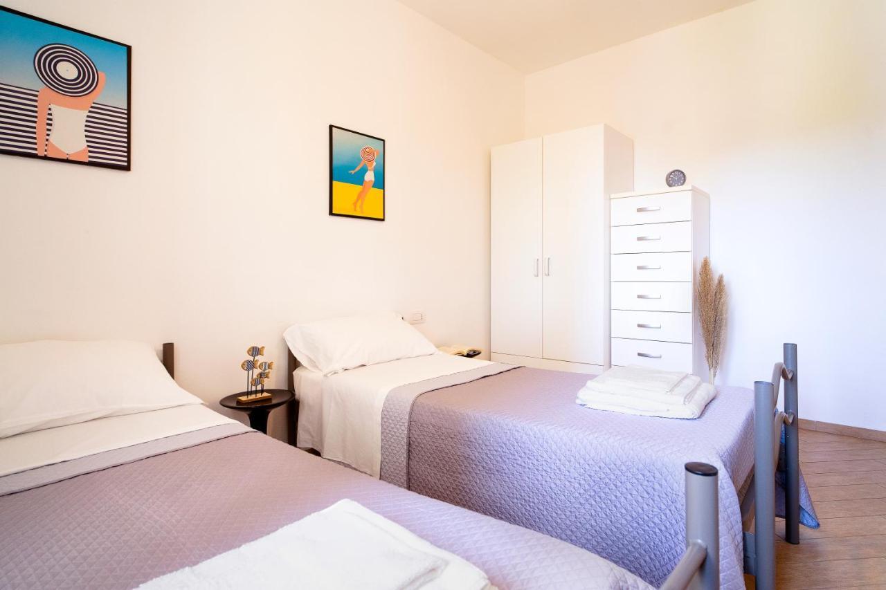 Stella Maris Apartment Tortolì Екстериор снимка